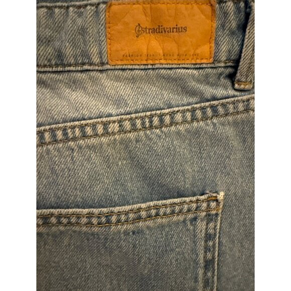 Stradivarius Light Wash Distressed Wide-Leg High-Rise Jeans USA Size 10 - Picture 4 of 7